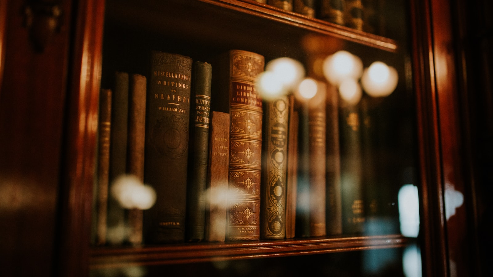Vieux livres et documents d'archives