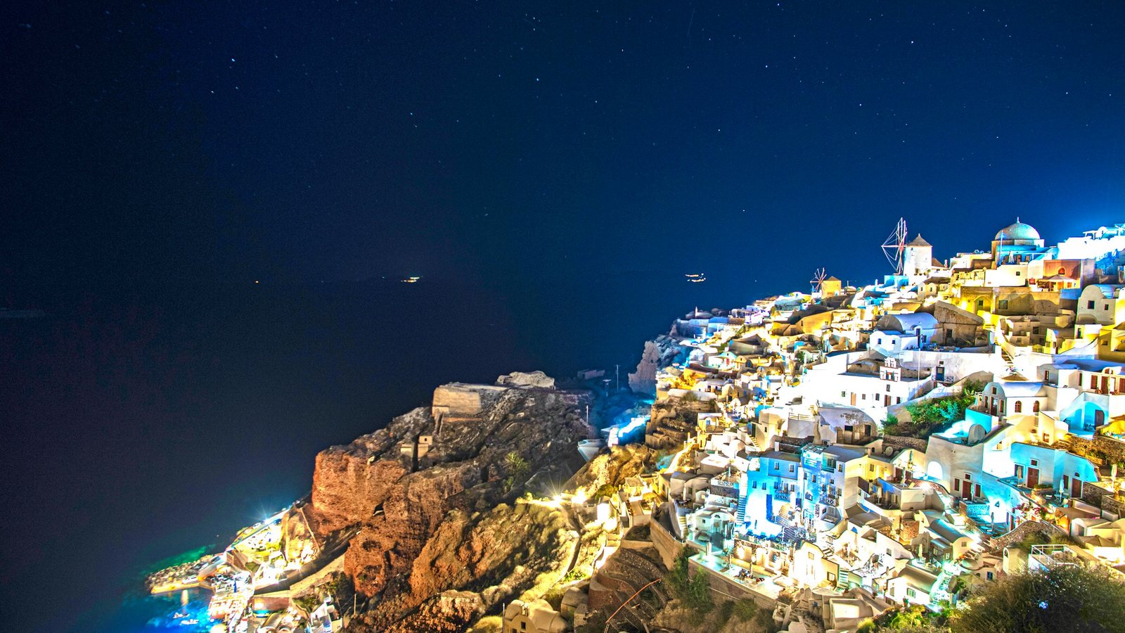 Athènes vue de nuit